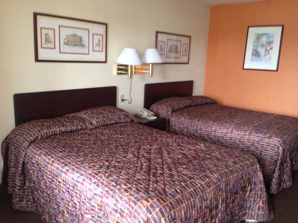 Scottish Inns Jonesboro Oda fotoğraf